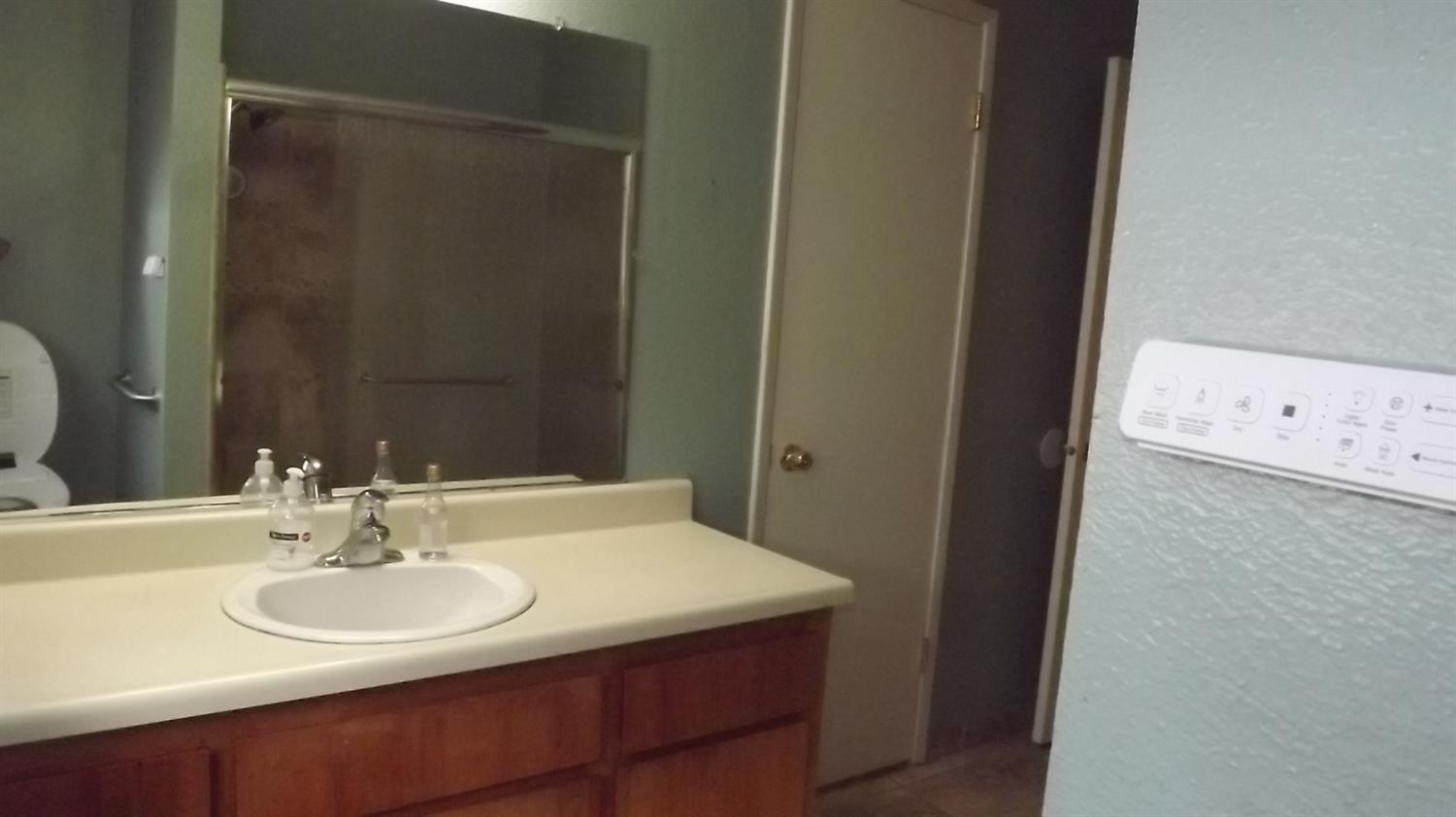 3617 Nevada Ave, Riverbank, CA 95367