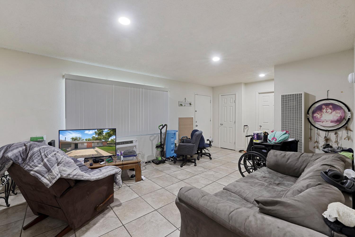 824 Clementa Way, Modesto, CA 95351