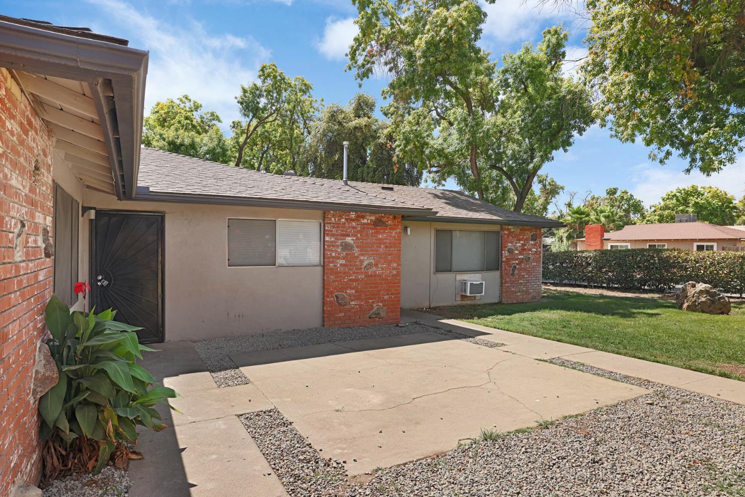 824 Clementa Way, Modesto, CA 95351