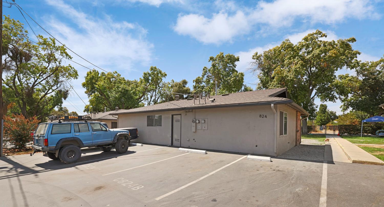 824 Clementa Way, Modesto, CA 95351