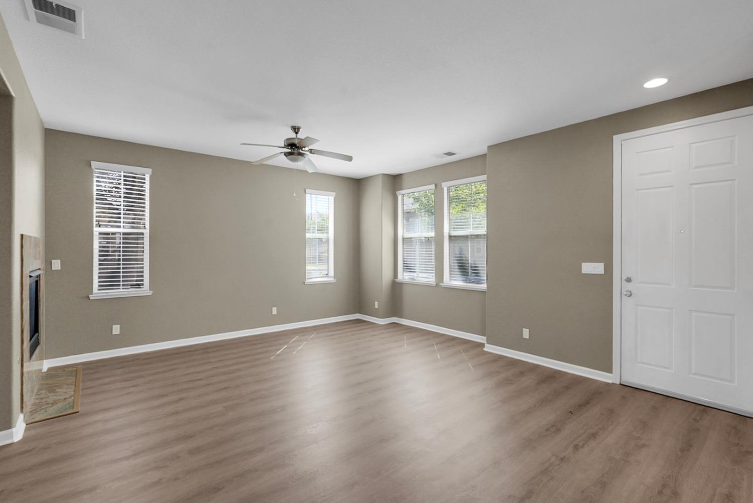 9327 Vintner Cir, Patterson, CA 95363