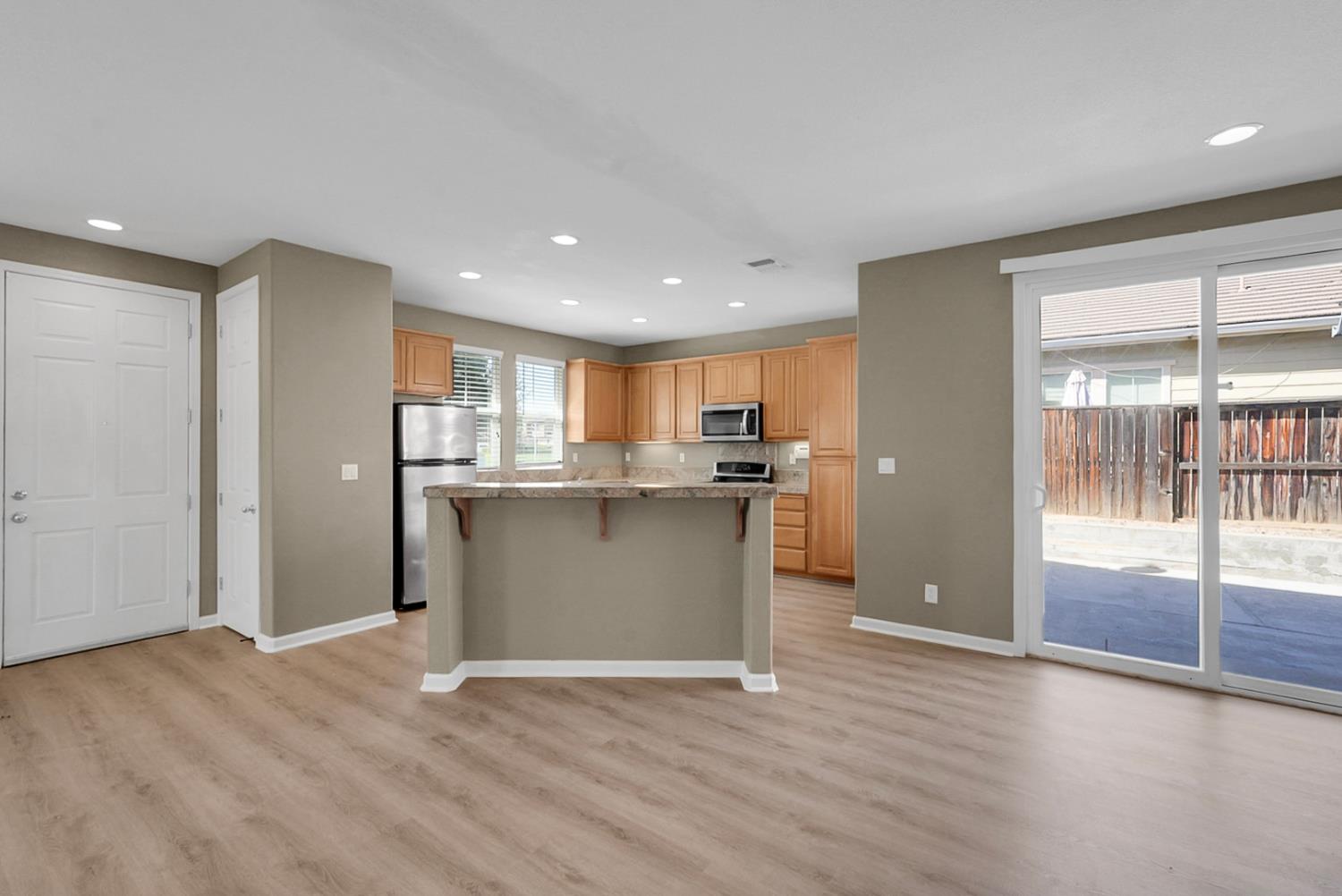 9327 Vintner Cir, Patterson, CA 95363