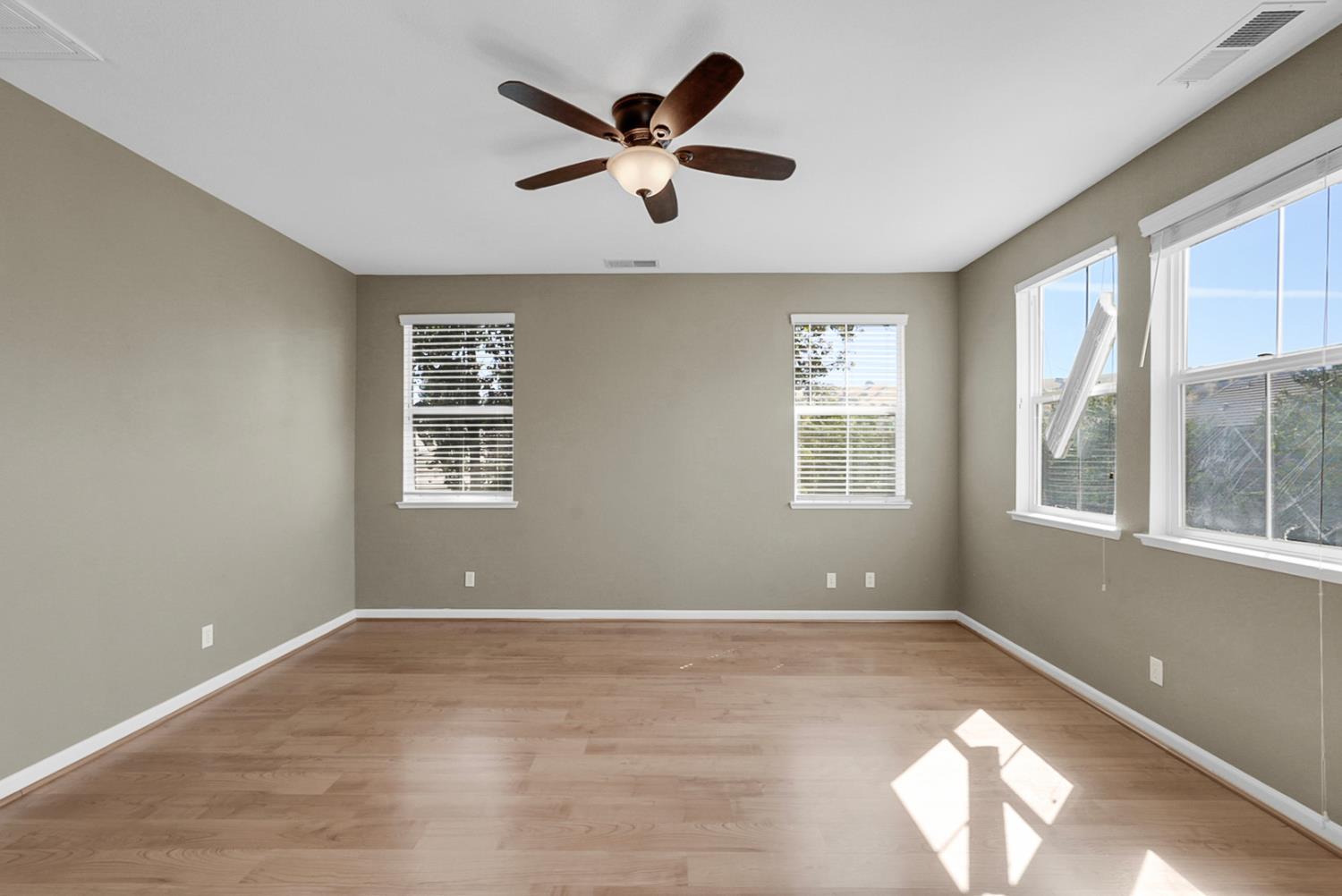 9327 Vintner Cir, Patterson, CA 95363