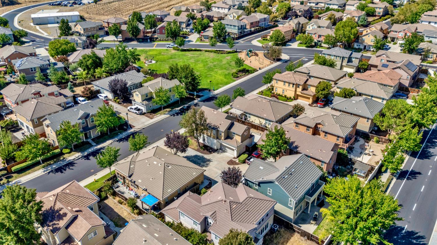 9327 Vintner Cir, Patterson, CA 95363