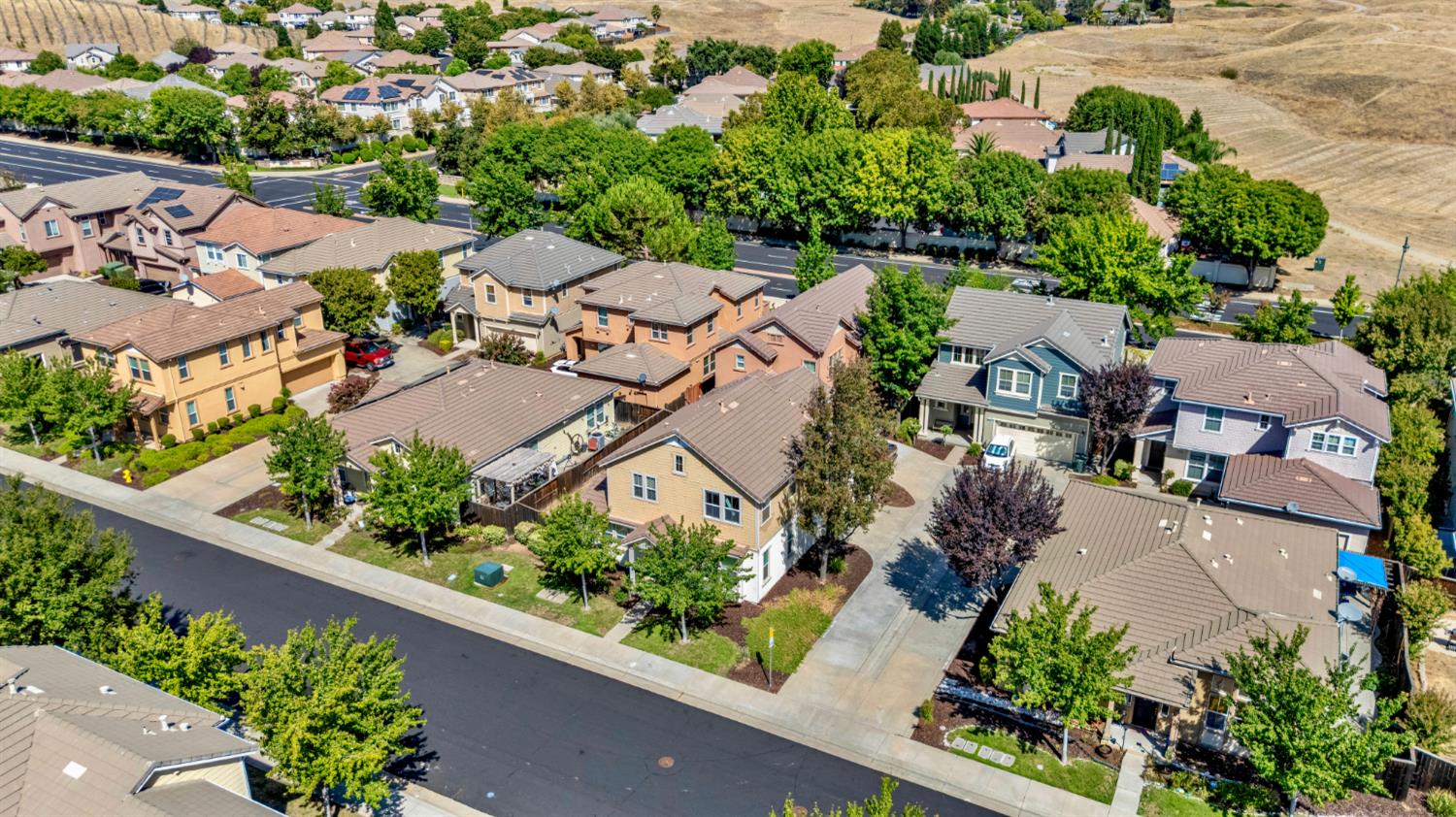 9327 Vintner Cir, Patterson, CA 95363