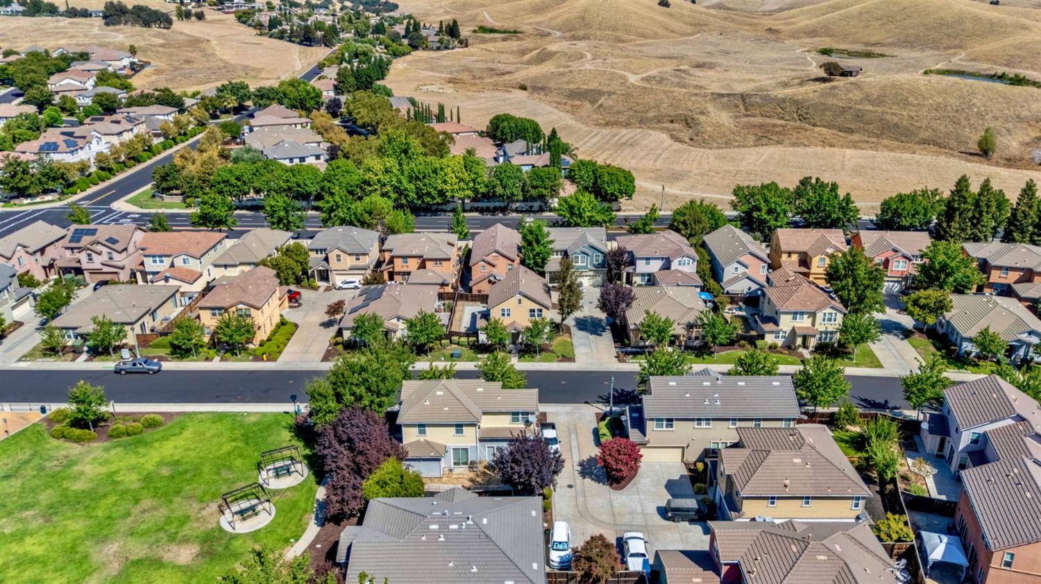 9327 Vintner Cir, Patterson, CA 95363