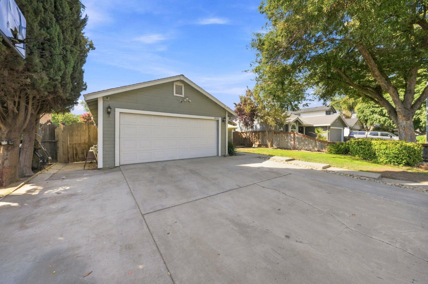 2032 Boise Ave, Modesto, CA 95358