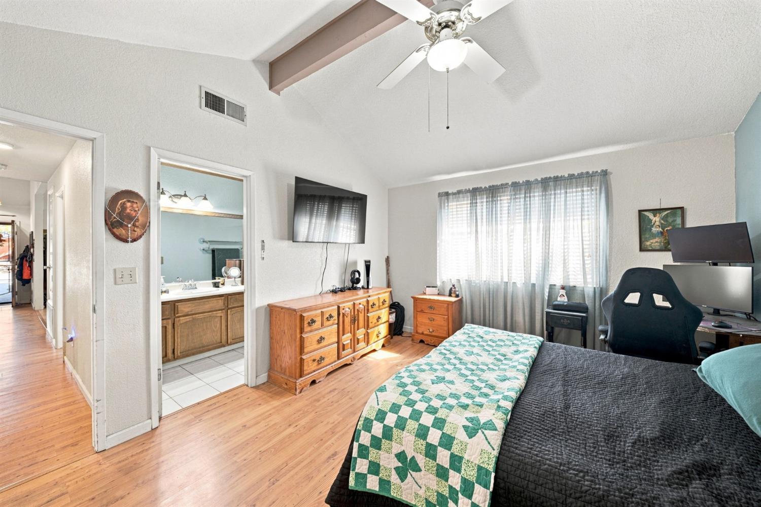 2032 Boise Ave, Modesto, CA 95358