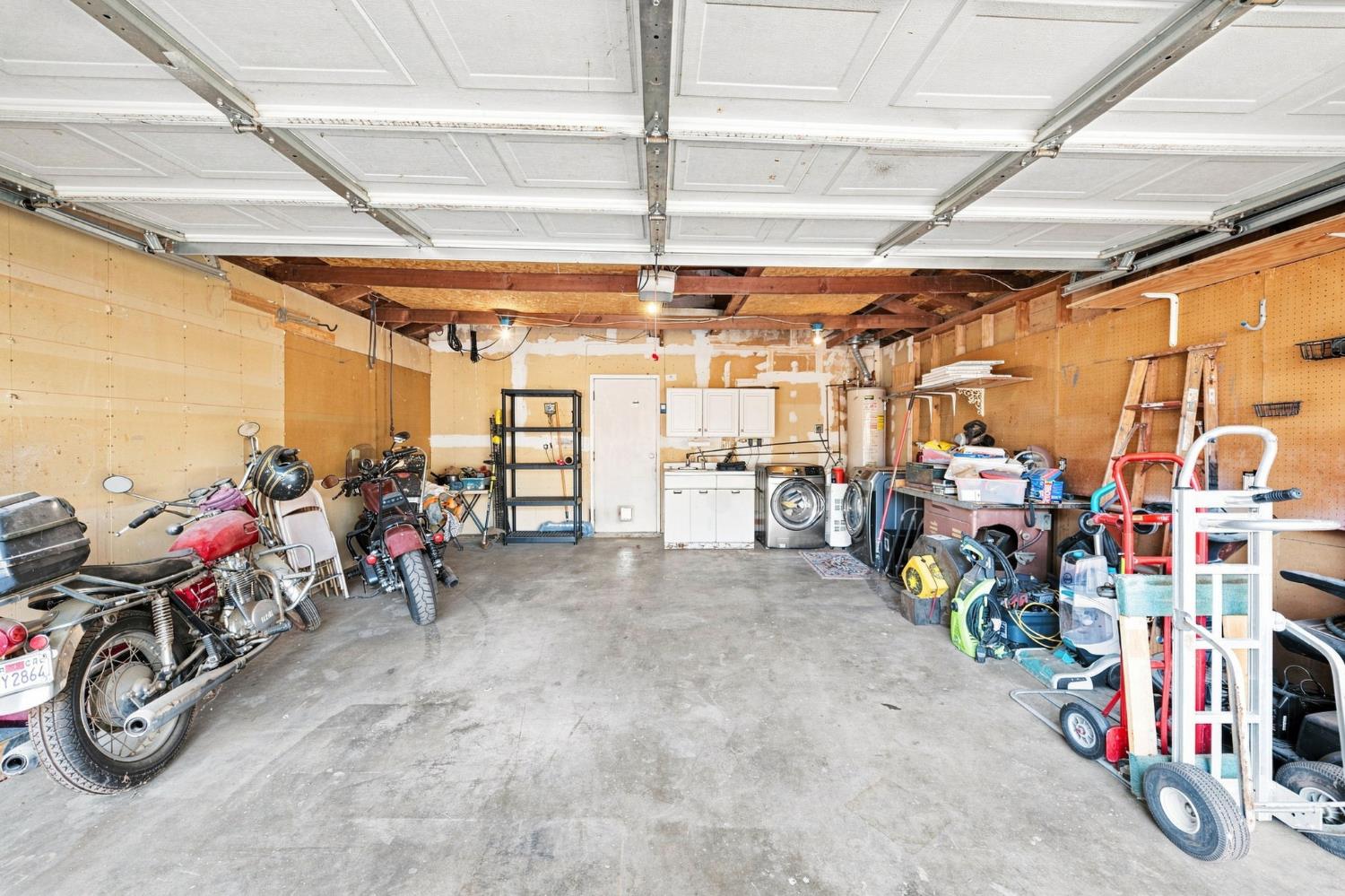 2032 Boise Ave, Modesto, CA 95358