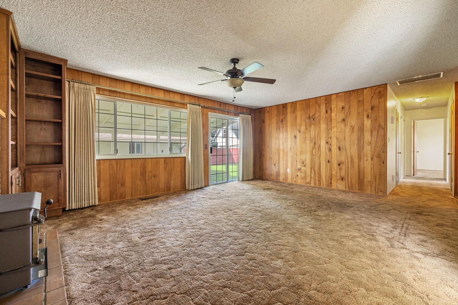 527 Poplar St, Oakdale, CA 95361