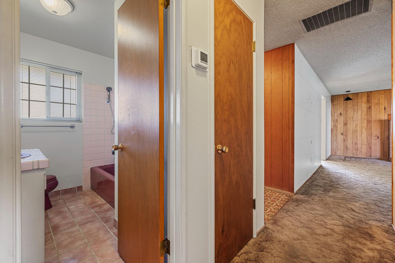 527 Poplar St, Oakdale, CA 95361