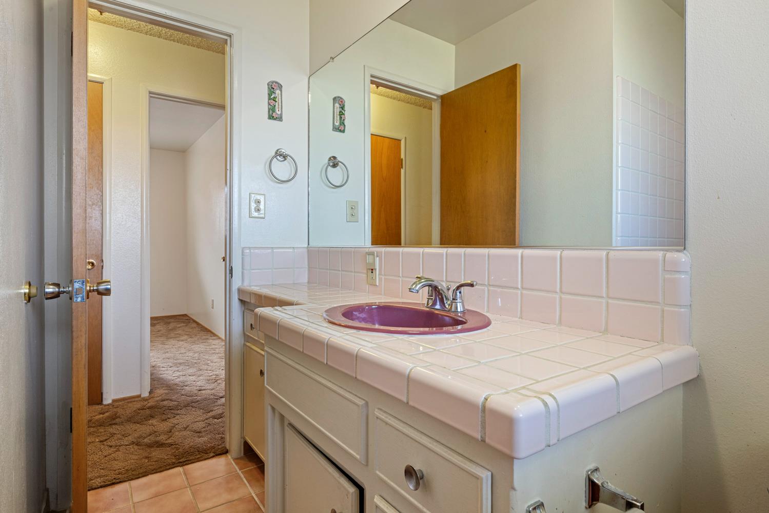 527 Poplar St, Oakdale, CA 95361