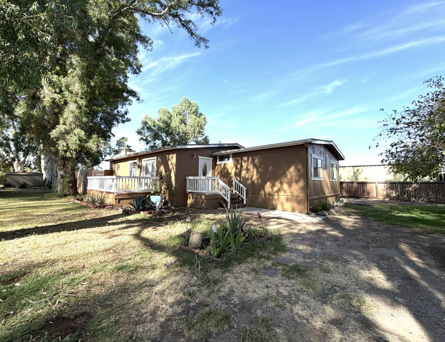 24160 W Frontier St, Los Banos, CA 93635