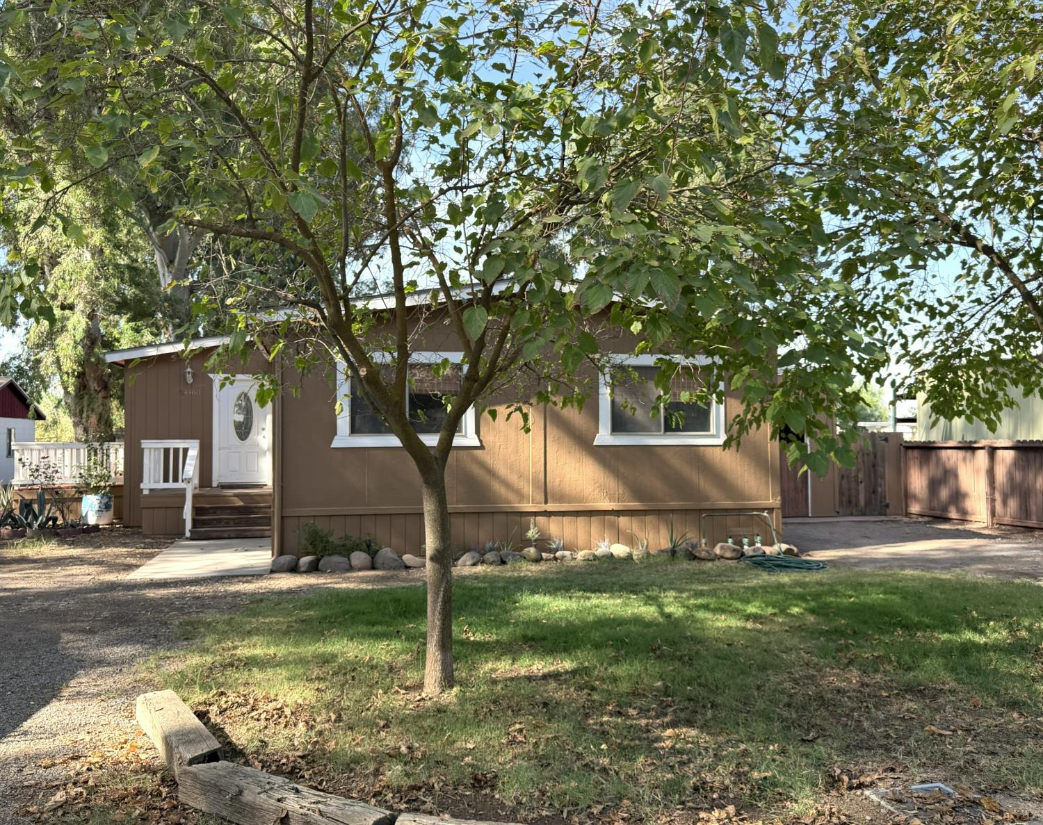 24160 W Frontier St, Los Banos, CA 93635
