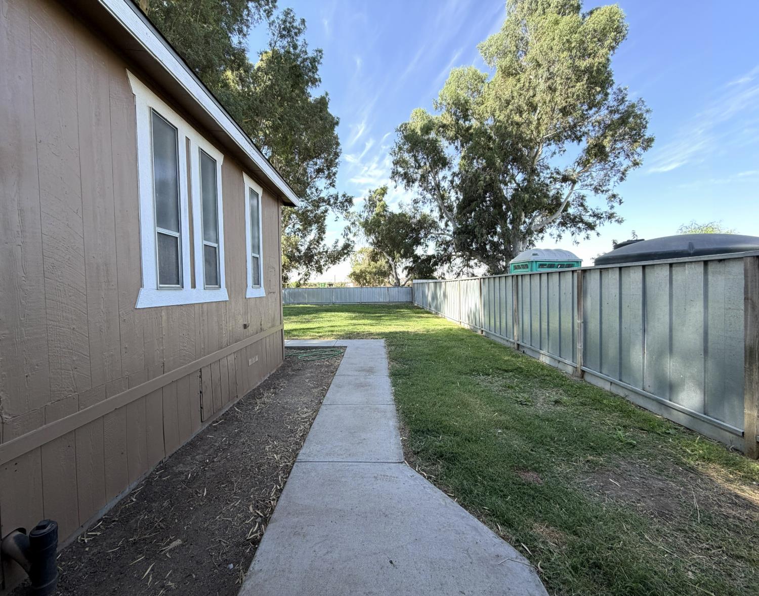 24160 W Frontier St, Los Banos, CA 93635