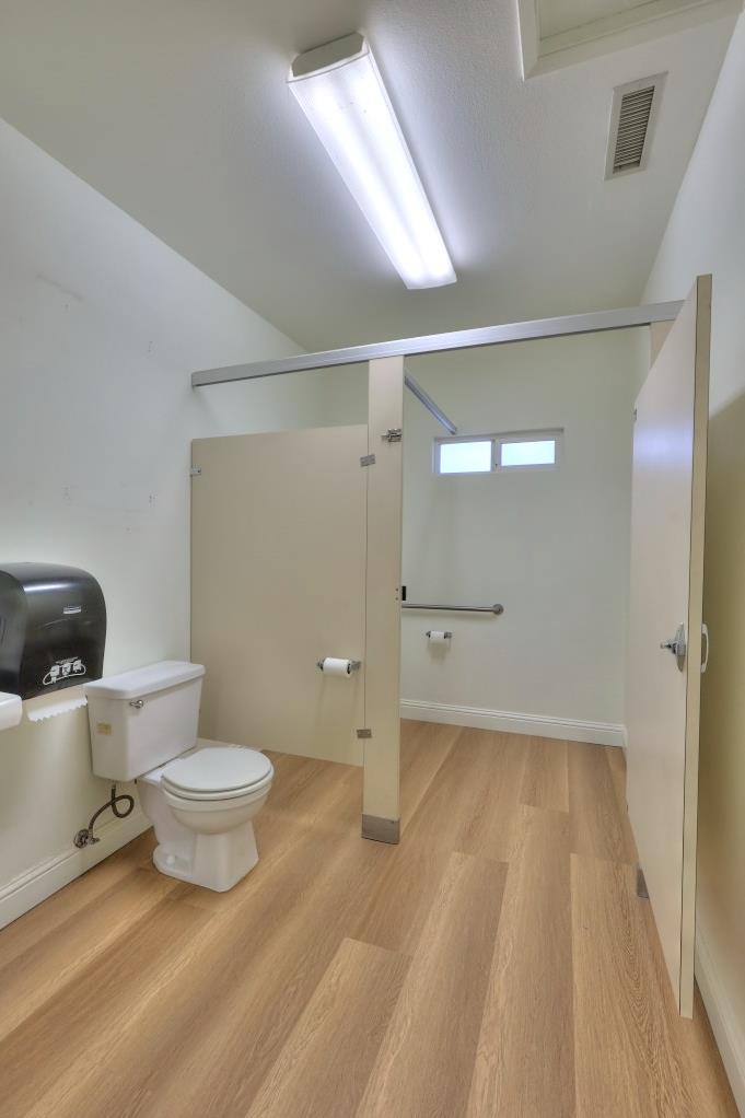 1830 Jackson Ave, Escalon, CA 95320