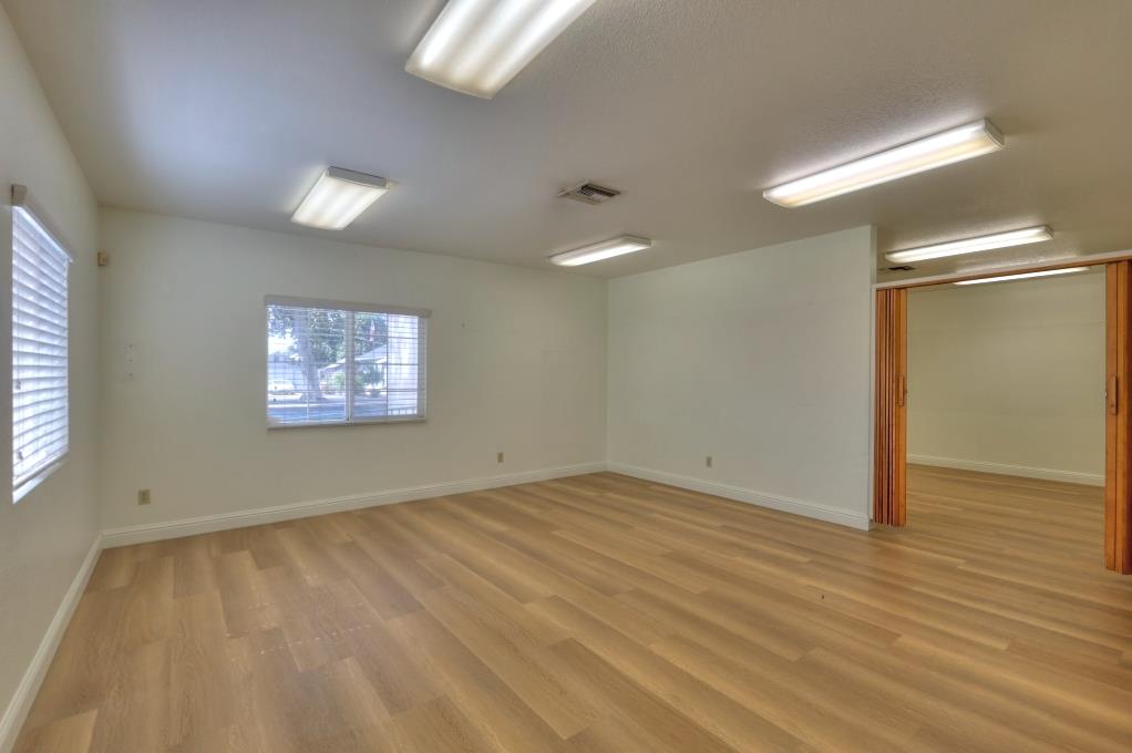 1830 Jackson Ave, Escalon, CA 95320