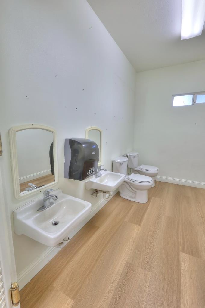 1830 Jackson Ave, Escalon, CA 95320