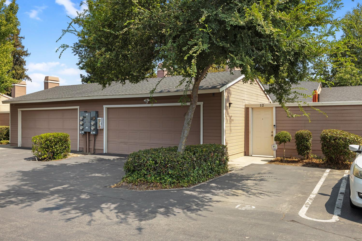 1200 Lakewood Ave #12, Modesto, CA 95355