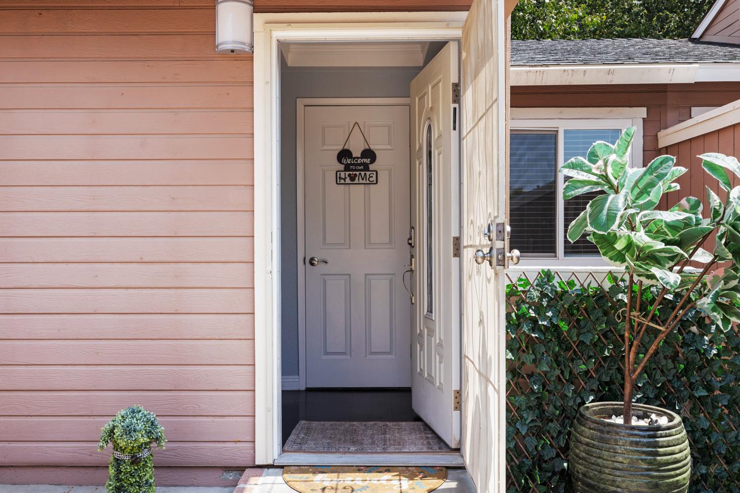 1200 Lakewood Ave #12, Modesto, CA 95355
