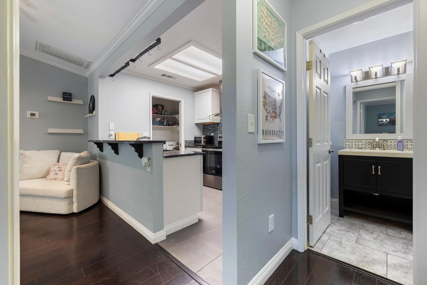 1200 Lakewood Ave #12, Modesto, CA 95355