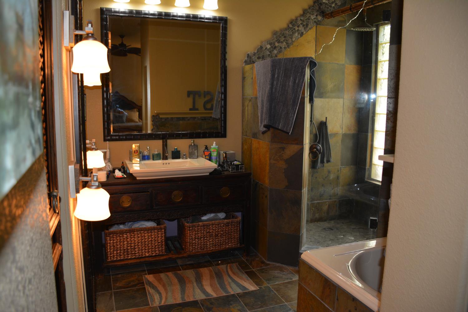 417 The Bluff, Modesto, CA 95355