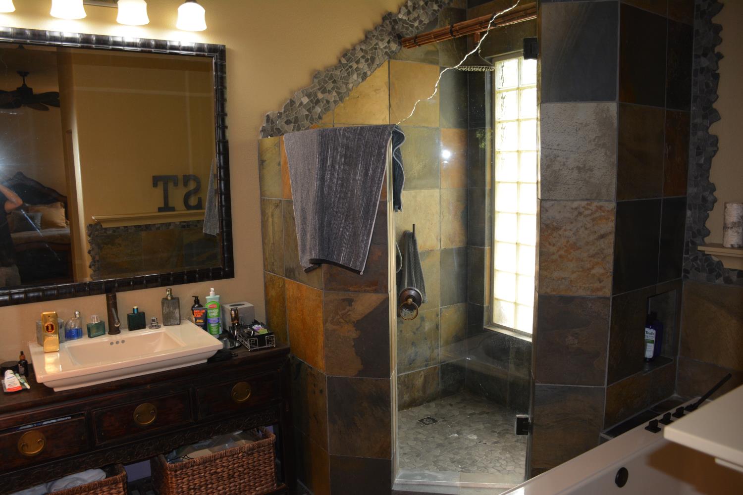 417 The Bluff, Modesto, CA 95355