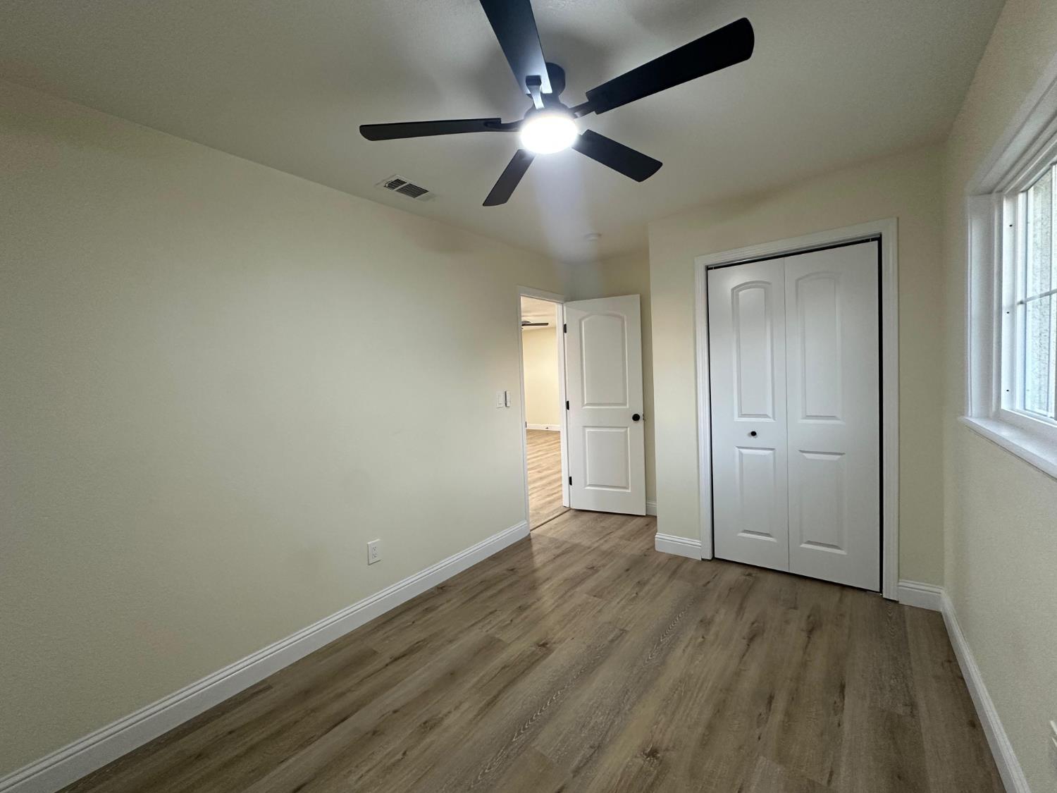 13000 Lorenzo Ct, Hickman, CA 95323