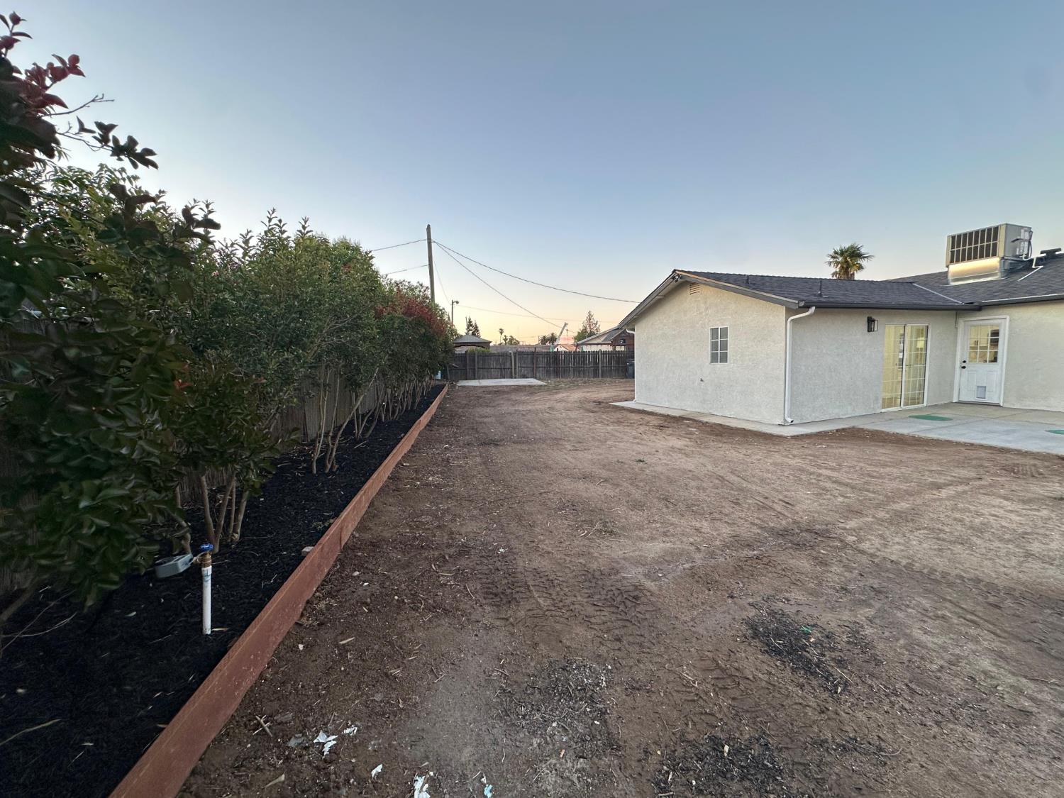 13000 Lorenzo Ct, Hickman, CA 95323
