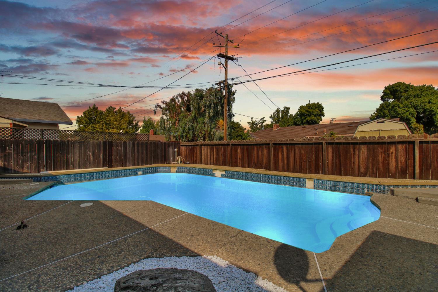 1710 Silkwood Dr, Modesto, CA 95350