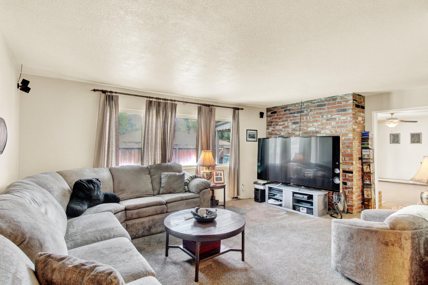 1710 Silkwood Dr, Modesto, CA 95350