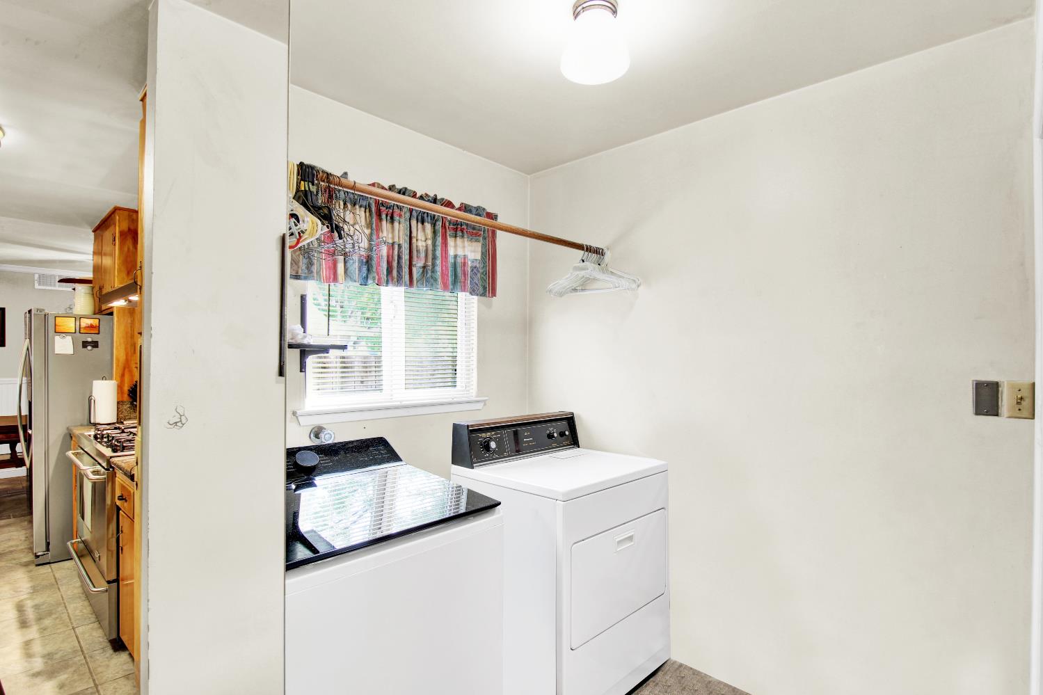 1710 Silkwood Dr, Modesto, CA 95350