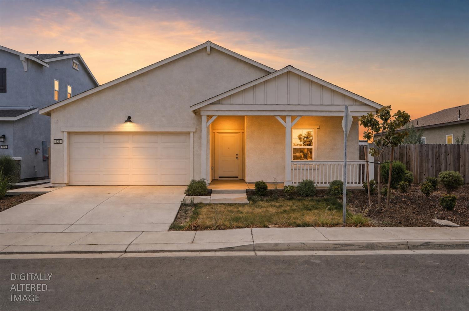 922 Northwich Ln, Patterson, CA 95363