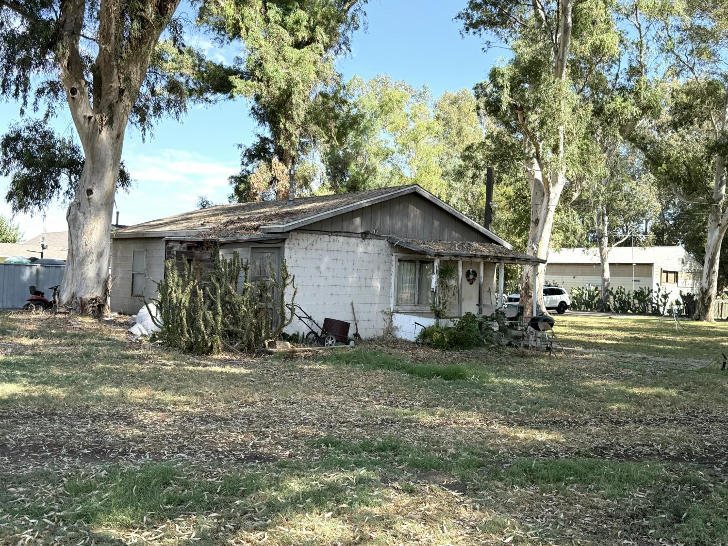 13450 2nd St, Los Banos, CA 93635