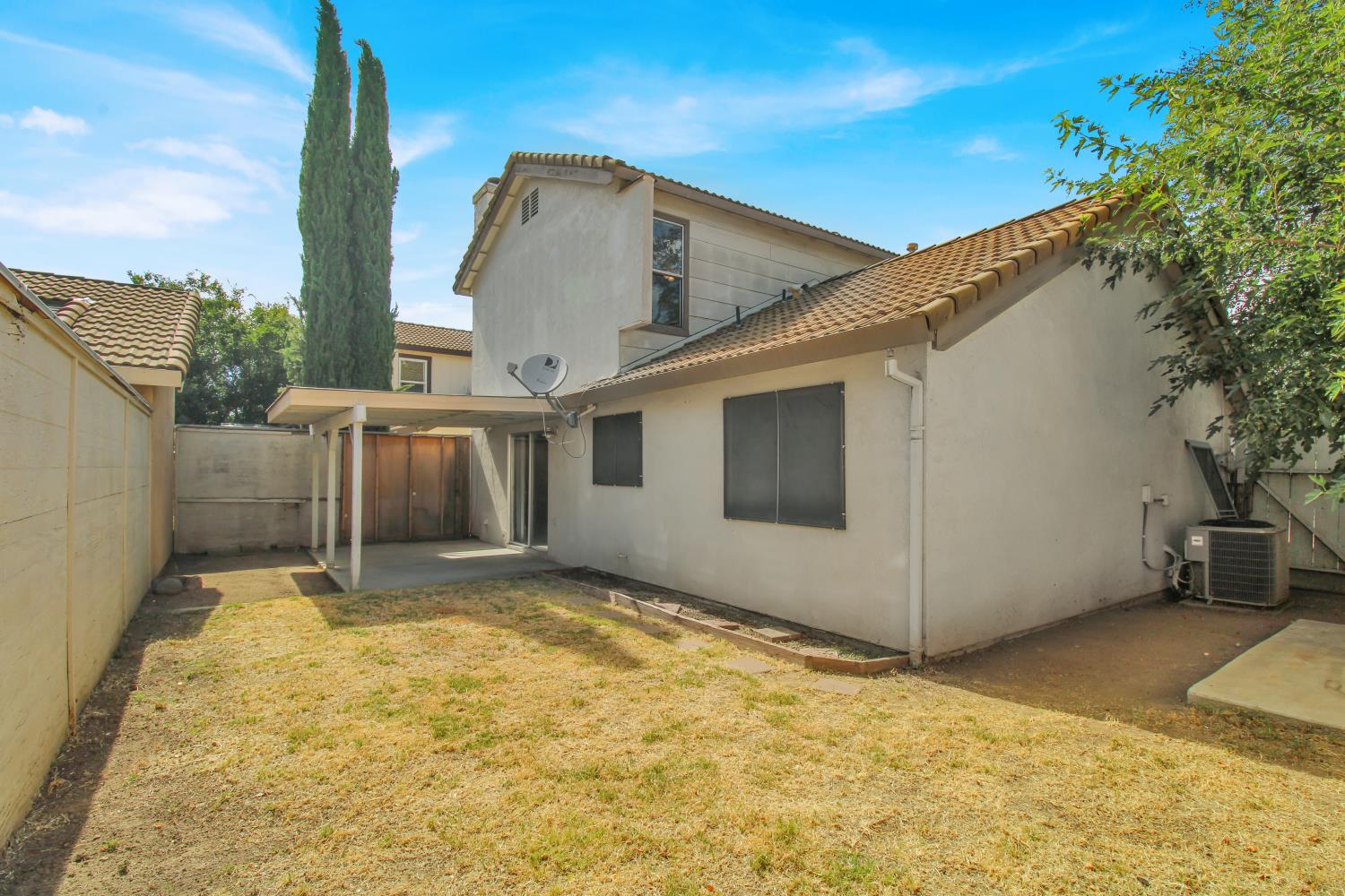 2828 Villarreal Way, Modesto, CA 95354