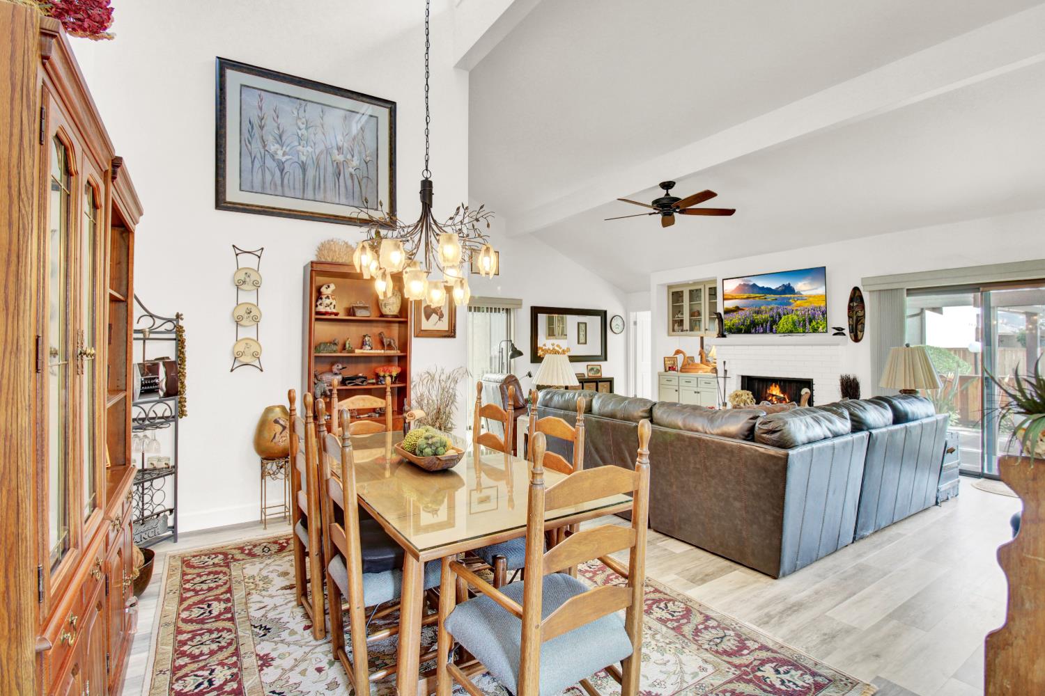762 E Milgeo Ave, Ripon, CA 95366