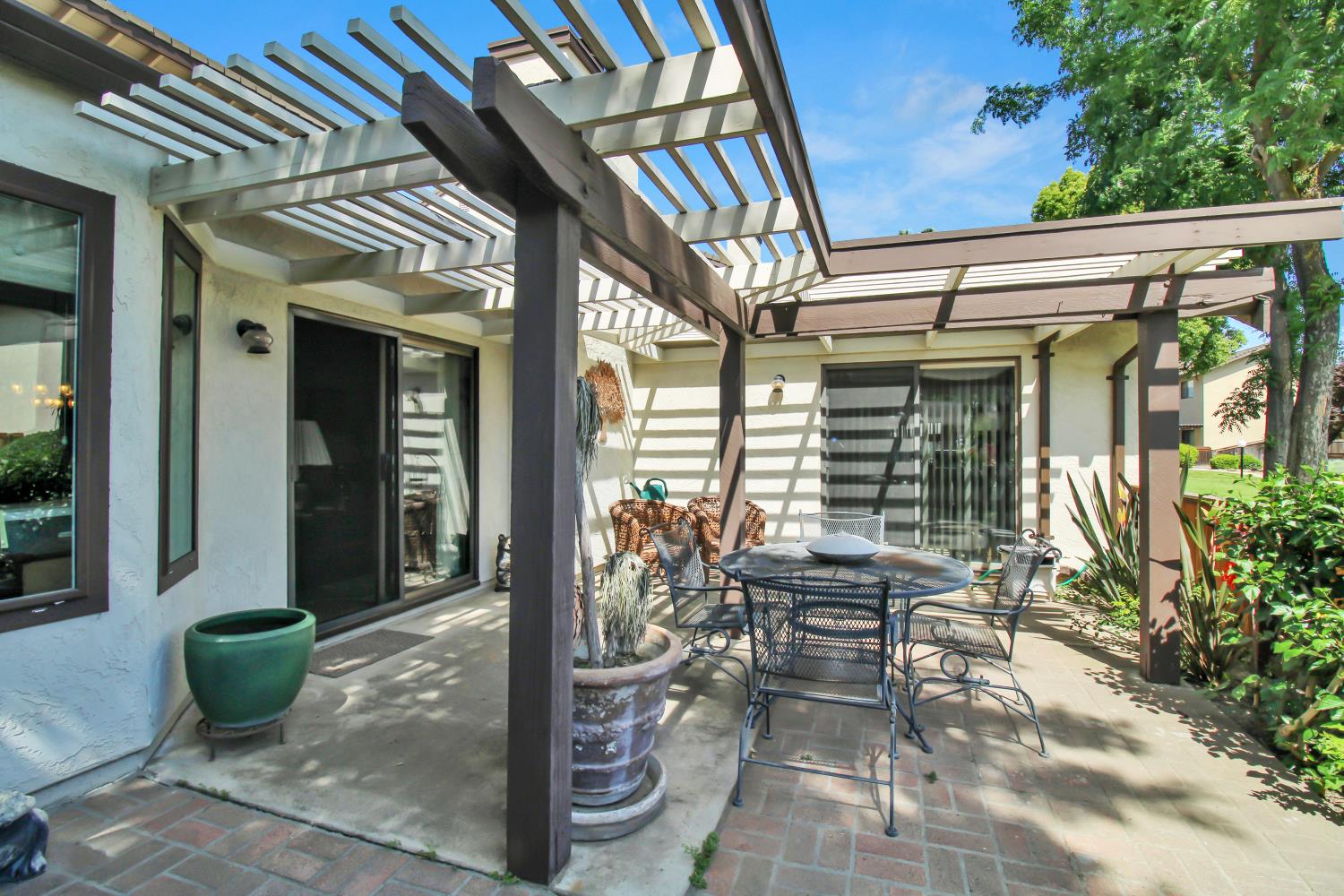 762 E Milgeo Ave, Ripon, CA 95366