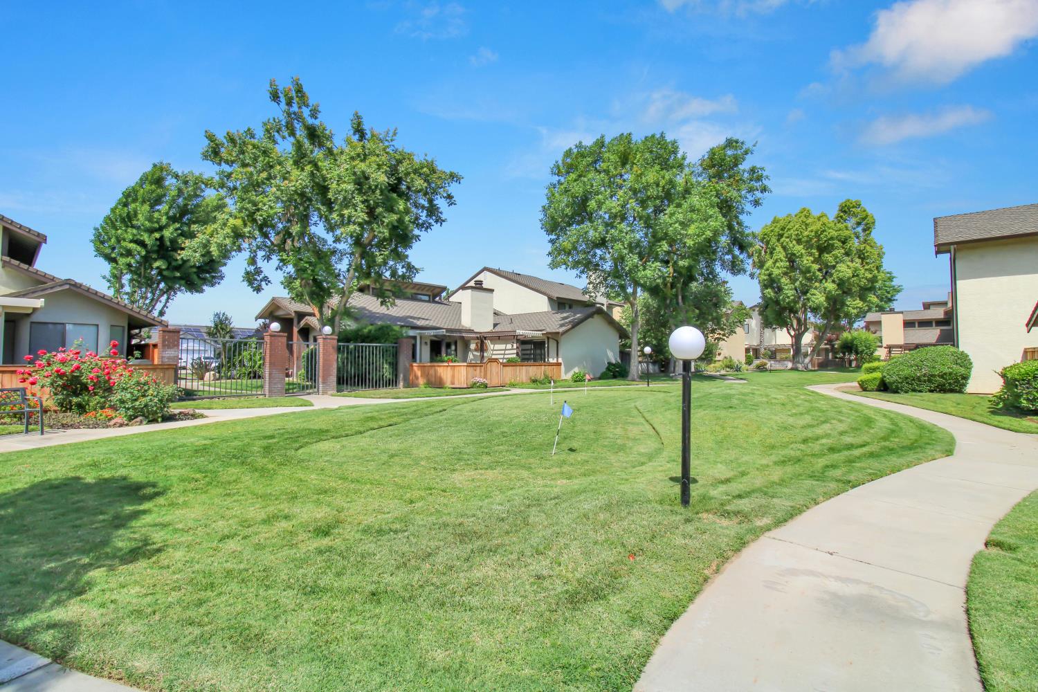 762 E Milgeo Ave, Ripon, CA 95366