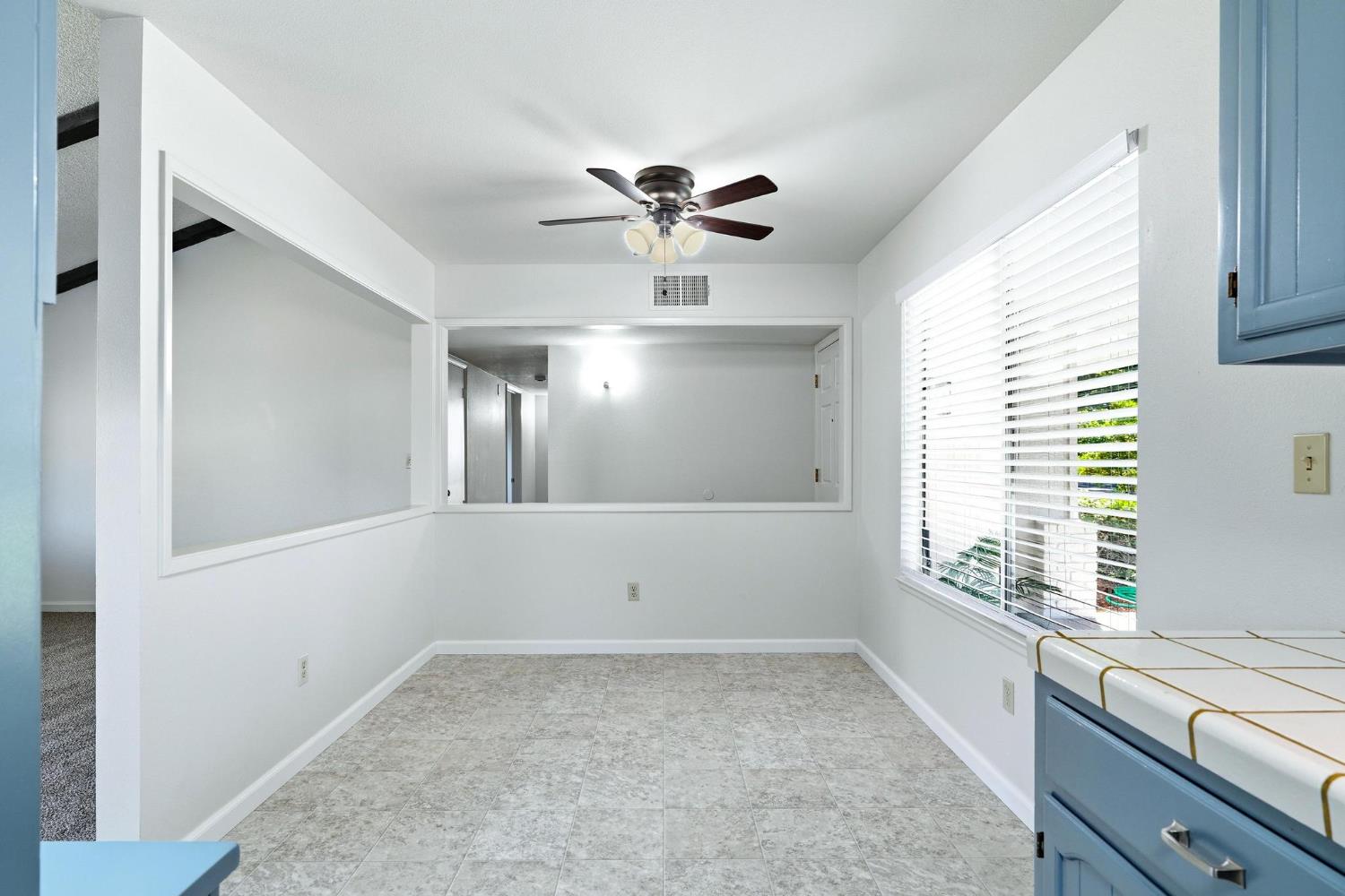 2801 Sapphire Dr, Modesto, CA 95355