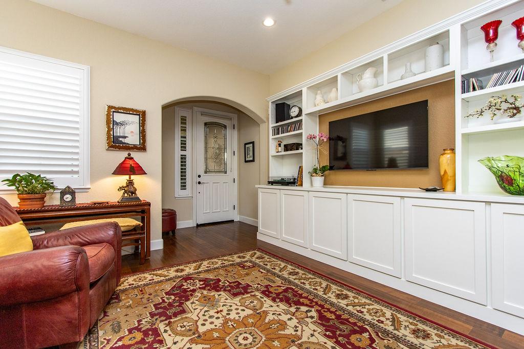 2461 Cypress Point Dr, Turlock, CA 95380