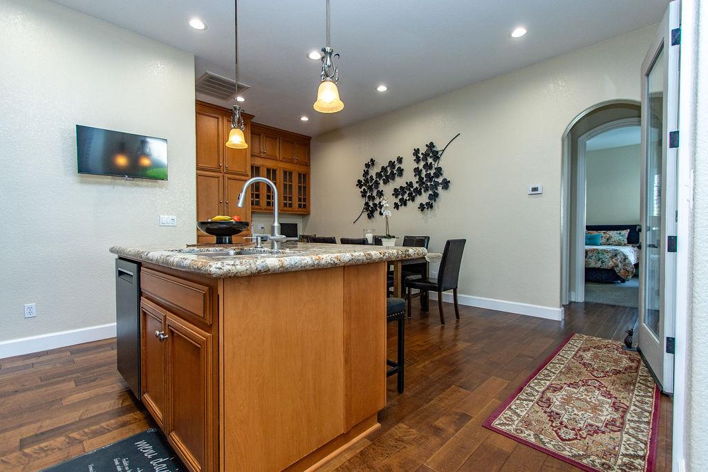 2461 Cypress Point Dr, Turlock, CA 95380
