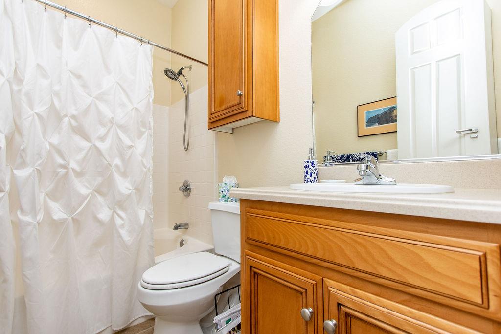 2461 Cypress Point Dr, Turlock, CA 95380
