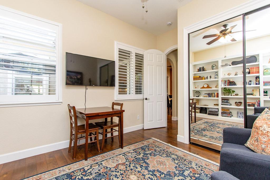 2461 Cypress Point Dr, Turlock, CA 95380