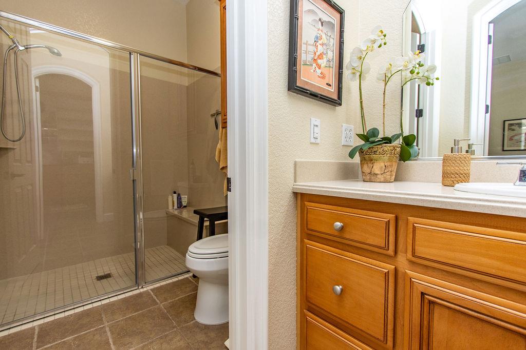 2461 Cypress Point Dr, Turlock, CA 95380