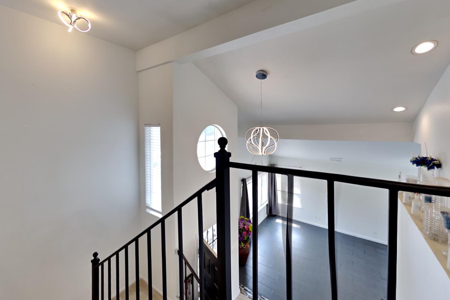 1219 Mohr Cir, Manteca, CA 95337