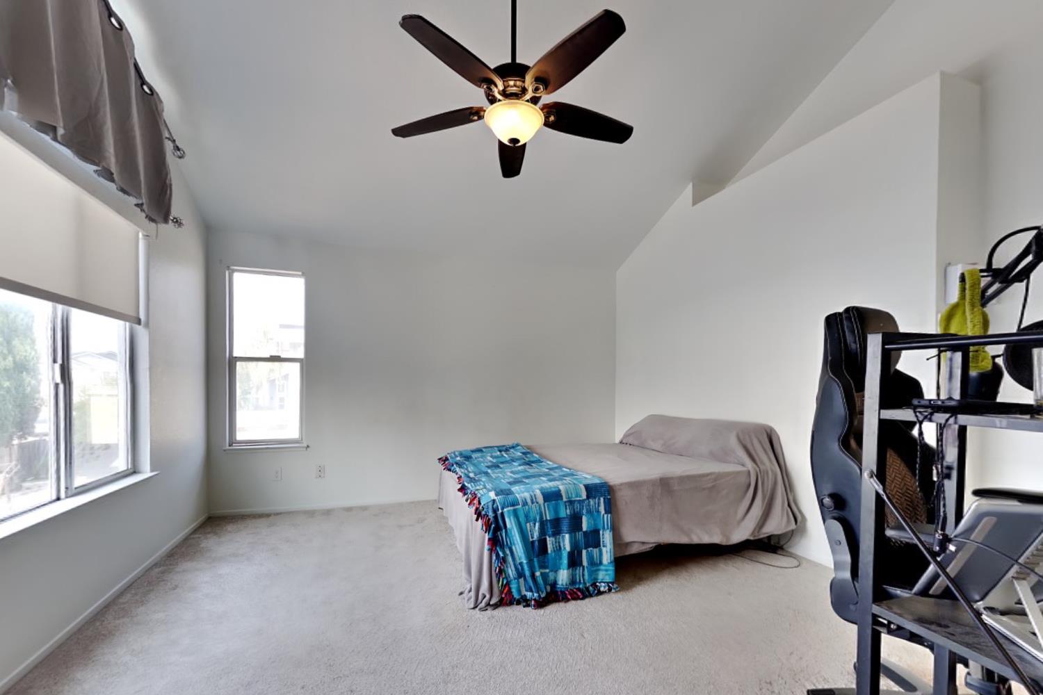 1219 Mohr Cir, Manteca, CA 95337