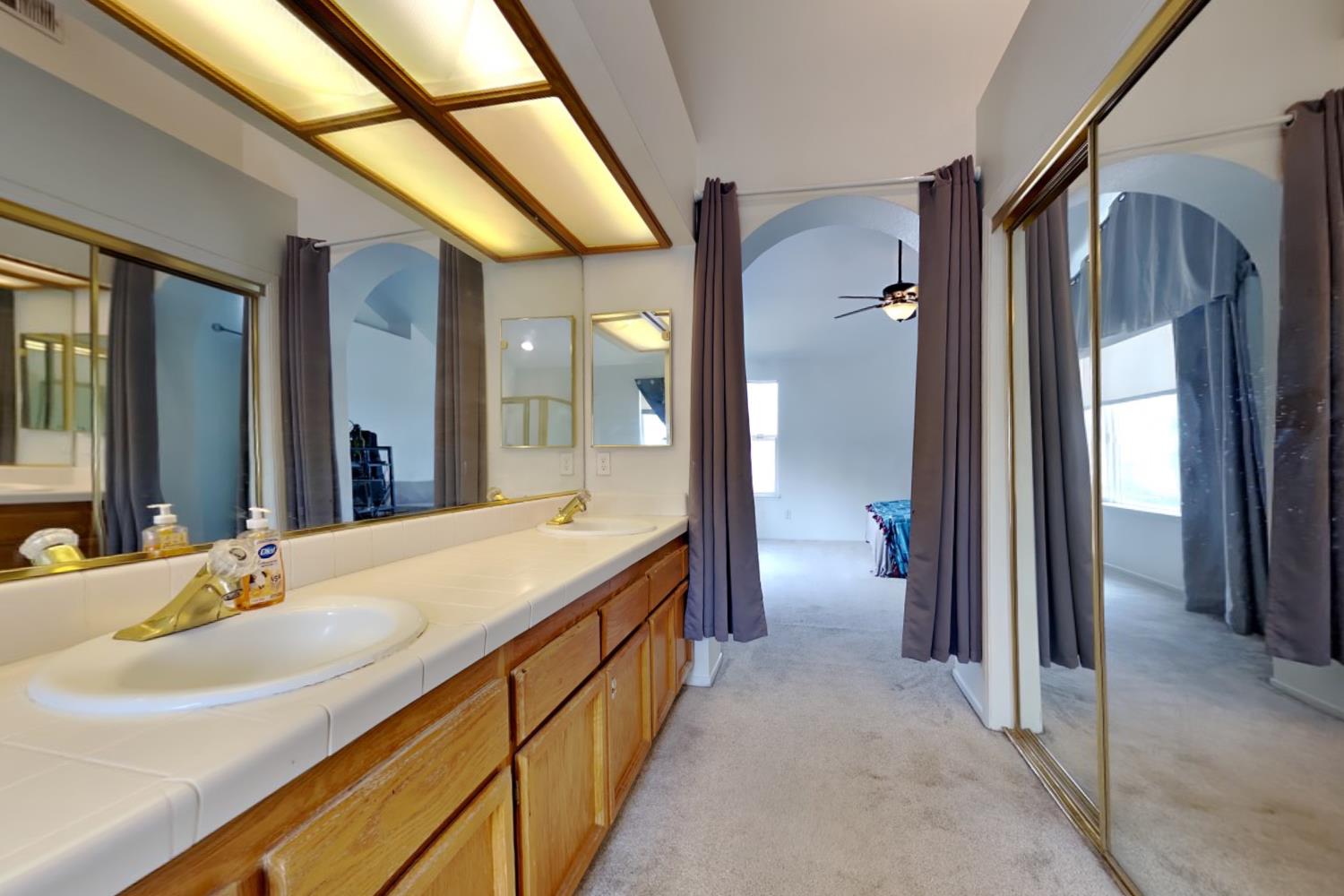 1219 Mohr Cir, Manteca, CA 95337
