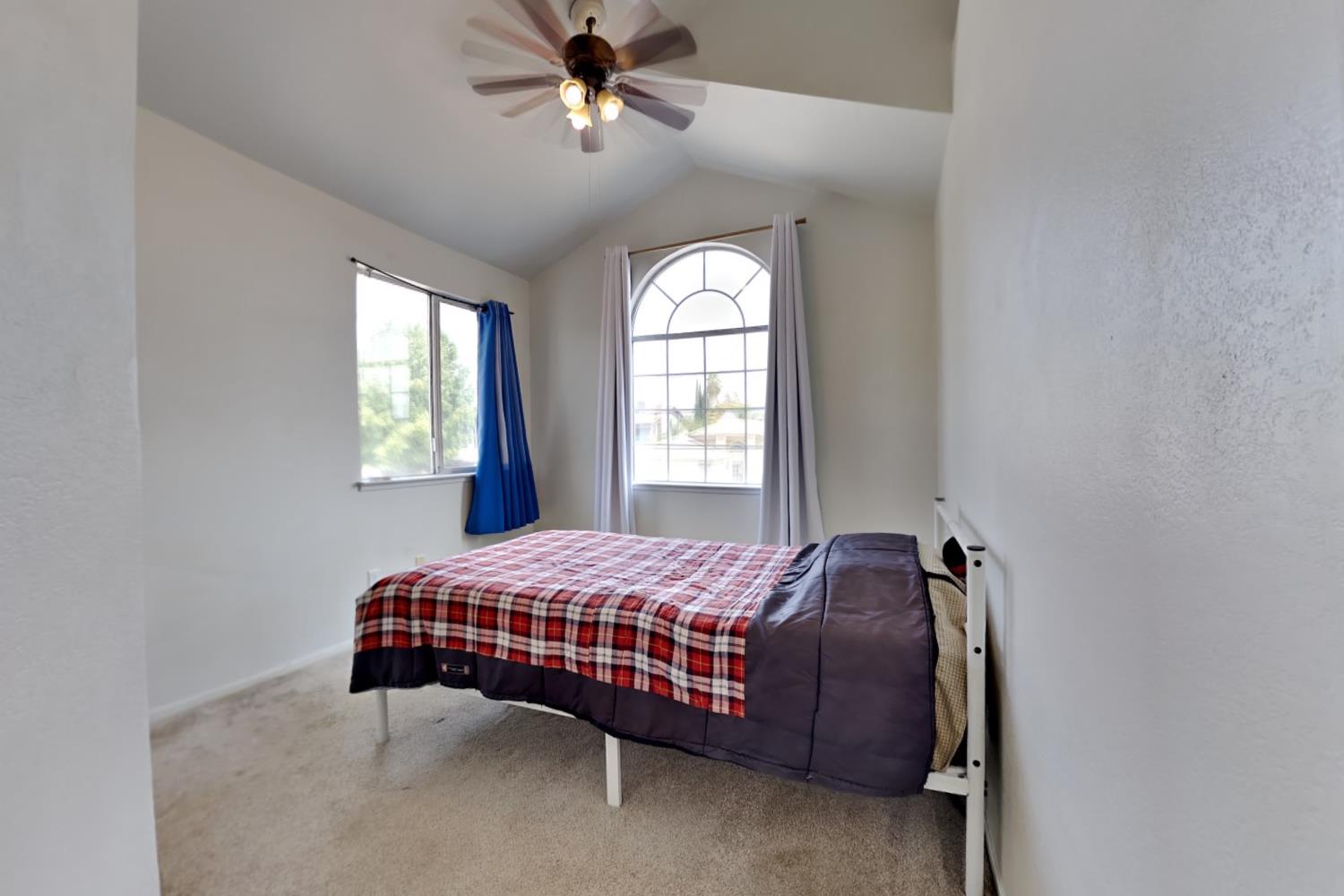 1219 Mohr Cir, Manteca, CA 95337