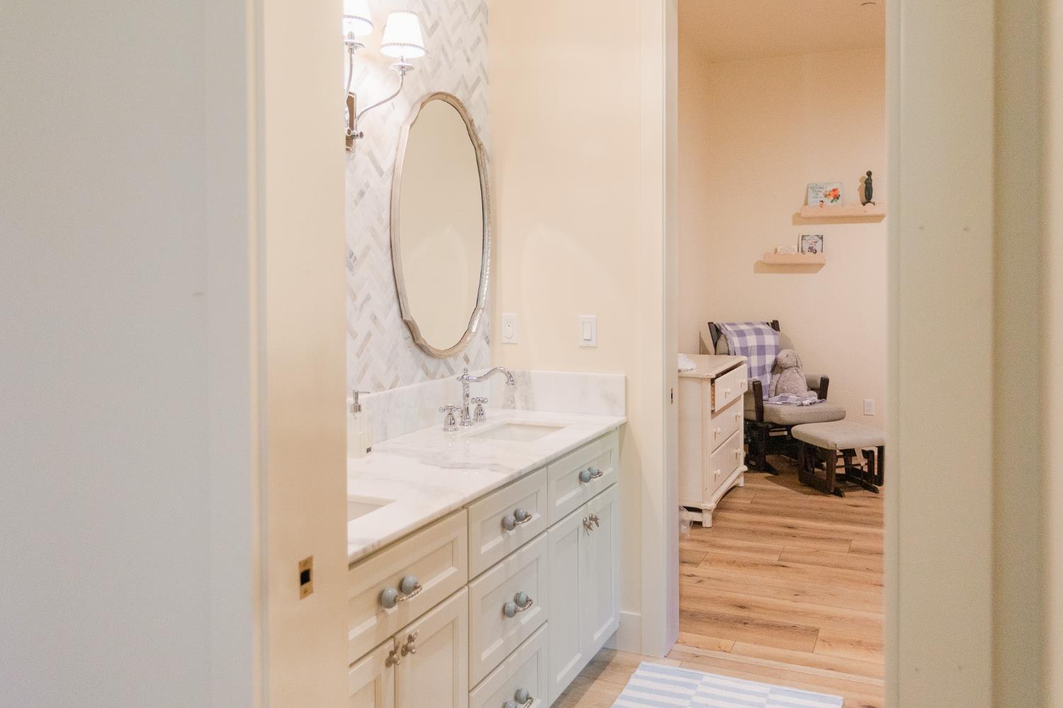 1316 Trails Way, Modesto, CA 95357