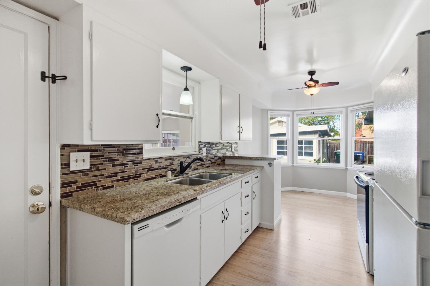1533 Stetson Ave, Modesto, CA 95350